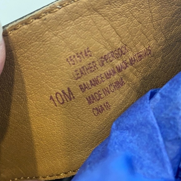 LIKE NEW - SOFT - Pewter Leather & Cork Wedge Two Strap Slip-on Sandals Size 10 - Picture 9 of 9